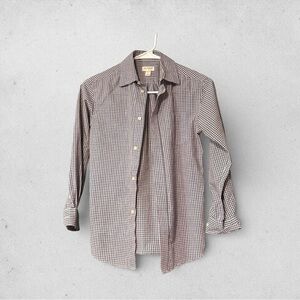 Cat & jack kids checkered button down Shirt size: M (8/10)